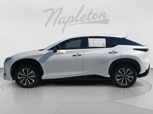 Used 2024 Lexus RZ 300e Premium FWD image 2