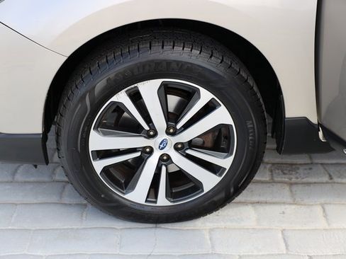 Used 2019 Subaru Outback 2.5i Limited image 48