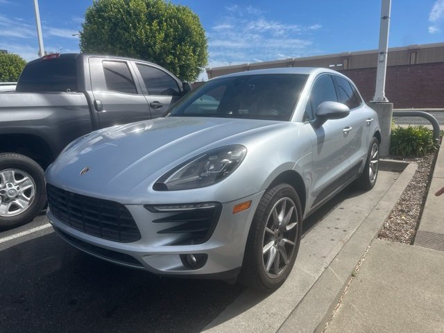 Used 2018 Porsche Macan S AWD/4WD image 1