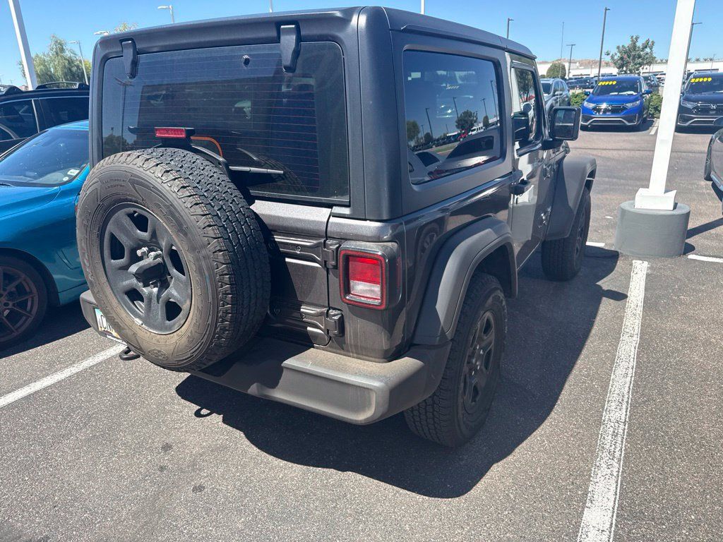 Used 2019 Jeep Wrangler Sport AWD/4WD image 8