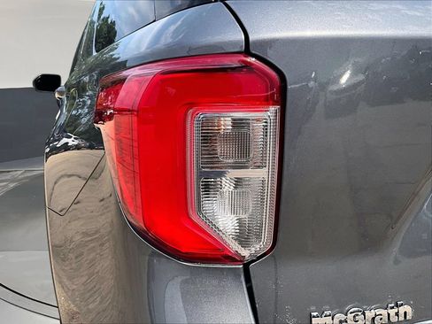 Used 2022 Ford Explorer Limited w/ Hybrid Equipment Group 310A AWD/4WD image 27