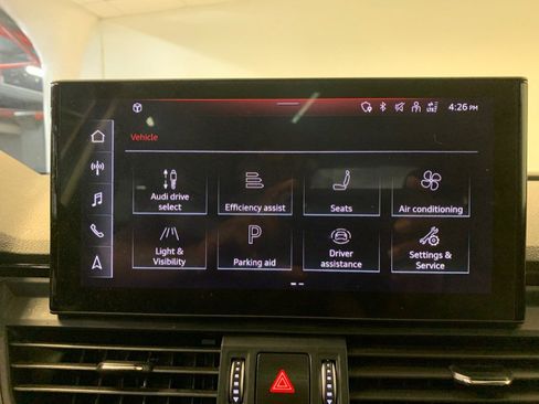 Used 2022 Audi Q5 2.0T Premium Plus w/ Premium Plus Package AWD/4WD image 34