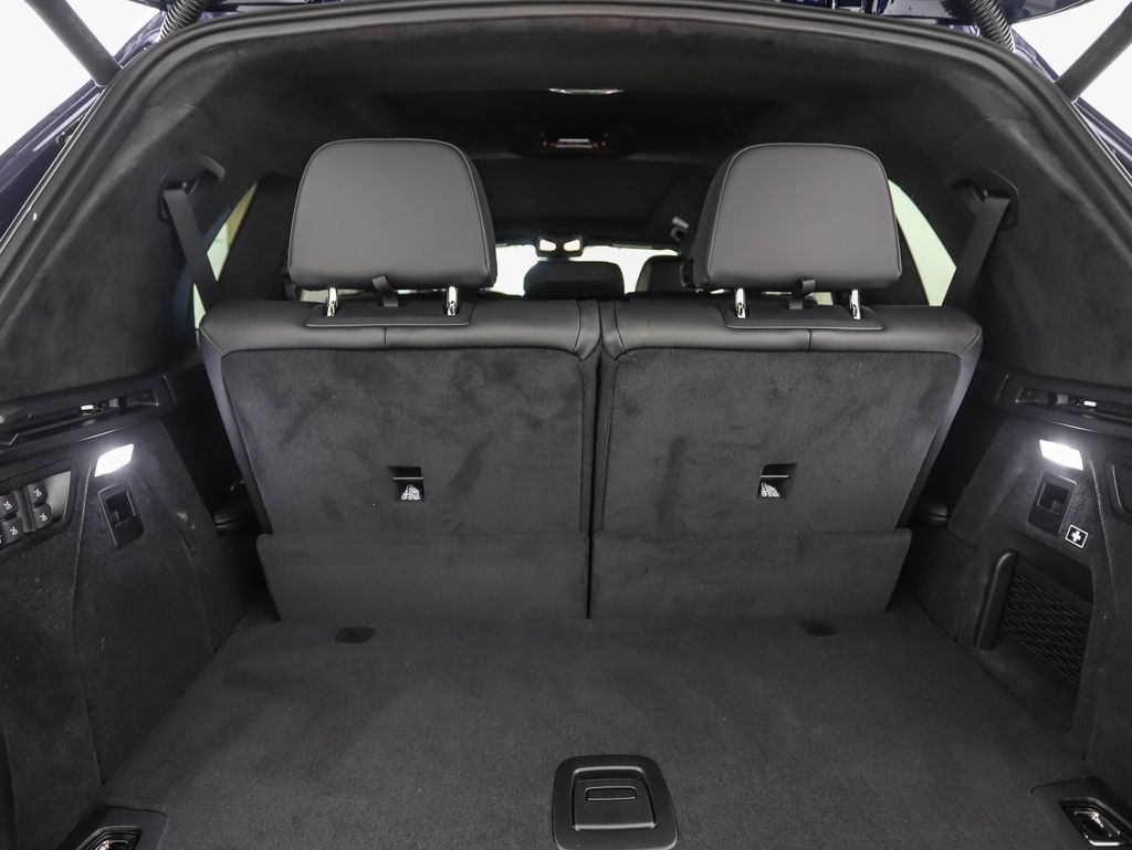 Used 2026 BMW X7 M60i AWD/4WD image 28