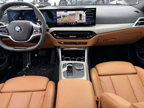 Certified 2025 BMW 330i xDrive Sedan image 31