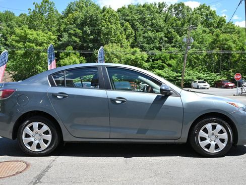 Used 2013 MAZDA MAZDA3 i Sport FWD image 6
