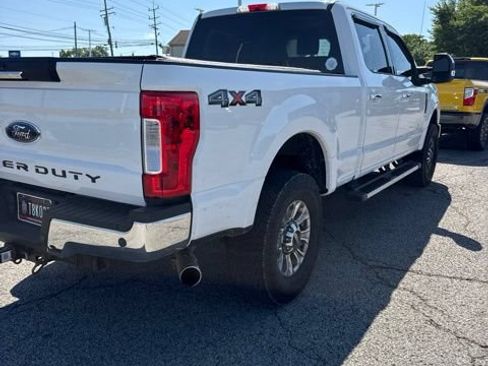 Used 2019 Ford F250 XLT w/ XLT Premium Package AWD/4WD image 3