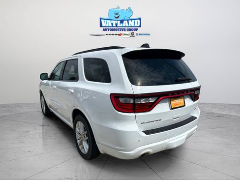 Certified 2024 Dodge Durango GT RWD image 3