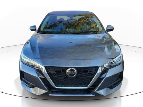 Used 2020 Nissan Sentra S FWD image 2