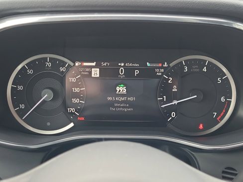 Used 2023 Jaguar F-PACE S image 8