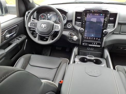 New 2026 RAM 1500 Laramie AWD/4WD image 4