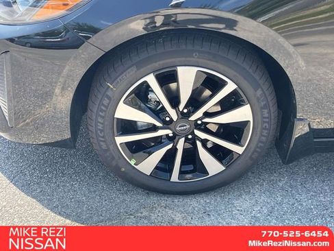 New 2025 Nissan Sentra SV w/ SV Premium Package image 7