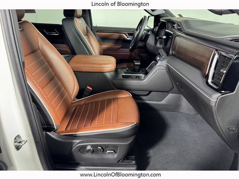 Used 2025 GMC Sierra 1500 Denali Ultimate AWD/4WD image 14
