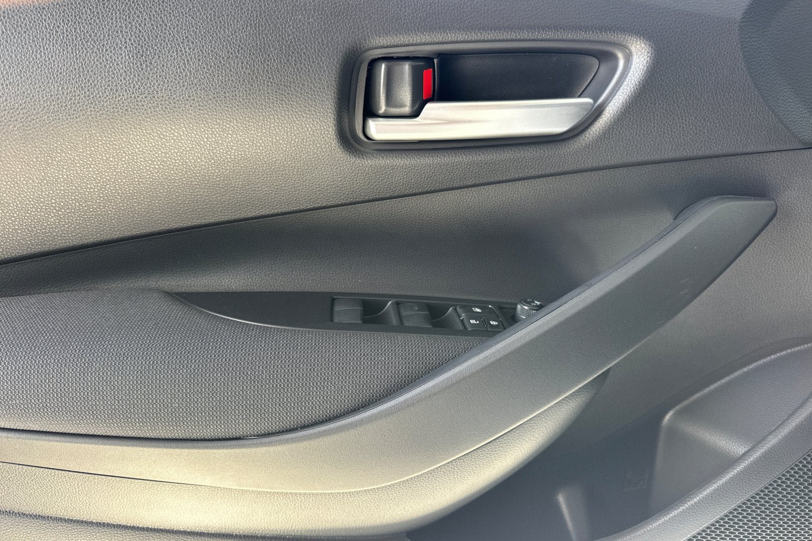 New 2027 Toyota Corolla SE FWD image 12