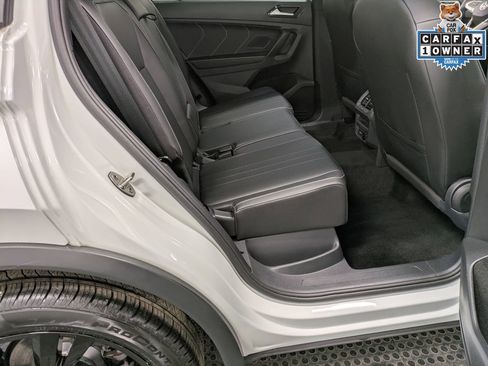 Used 2023 Volkswagen Tiguan SE R-Line AWD/4WD image 29