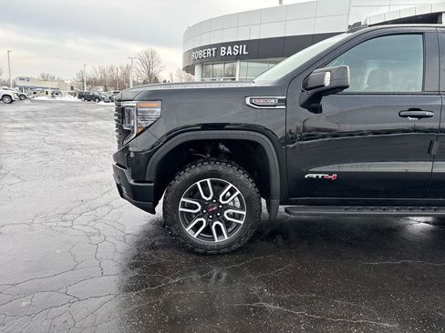 New 2026 GMC Sierra 1500 AT4 w/ AT4 Premium Package image 5