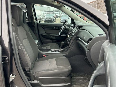 Used 2016 Chevrolet Traverse LT w/ Style and Technology Package image 20