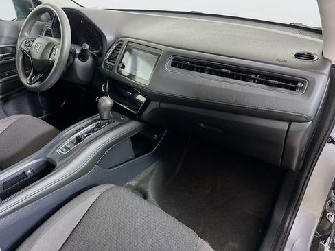 Certified 2022 Honda HR-V EX image 32