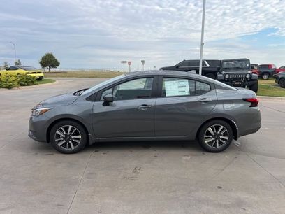 Used 2025 Nissan Versa SV w/ Trunk Package