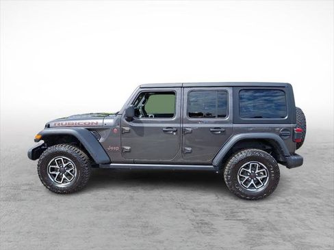 Certified 2024 Jeep Wrangler Unlimited Rubicon AWD/4WD image 2
