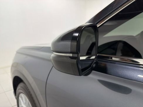 Used 2025 Honda CR-V EX-L image 9