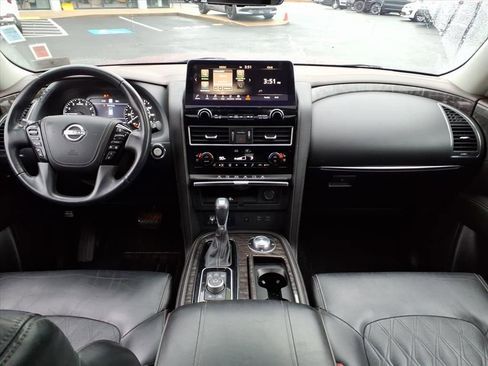 Used 2022 Nissan Armada Platinum w/ Captain's Chairs Package image 11