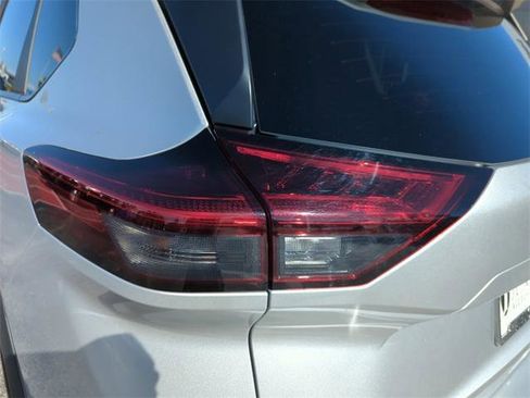 Certified 2025 Nissan Rogue S image 14