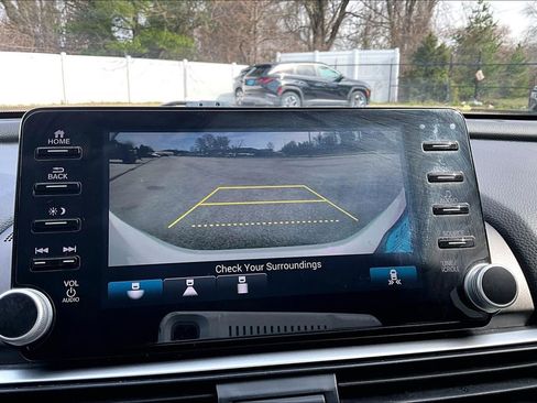 Used 2020 Honda Accord EX image 20