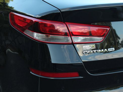 Used 2019 Kia Optima LX FWD image 39