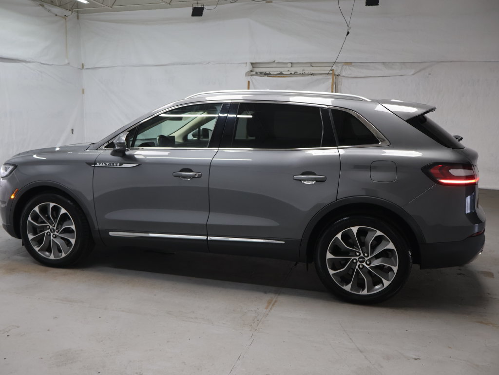 Used 2023 Lincoln Nautilus Reserve w/ Class II Trailer Tow Package AWD/4WD image 4