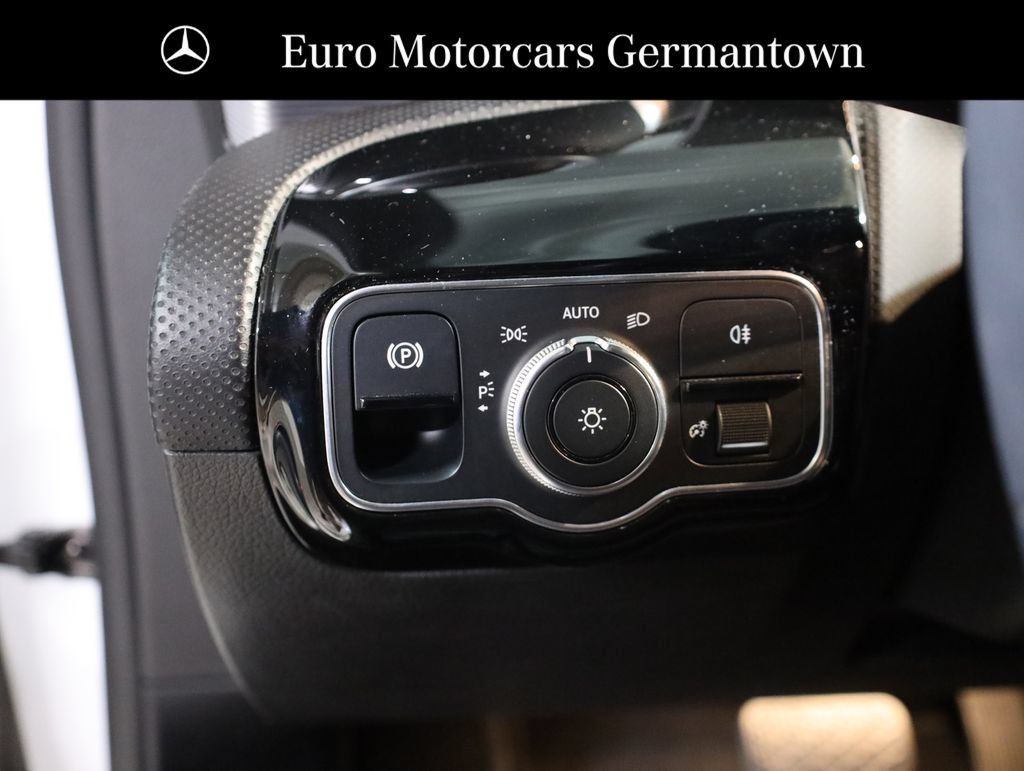 Used 2020 Mercedes-Benz A 220 4MATIC image 11