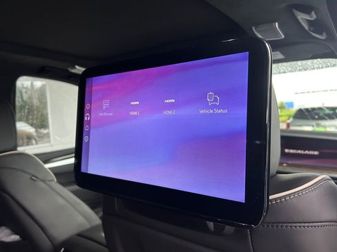 New 2026 Cadillac Escalade Platinum Sport w/ LPO, ONYX Package image 37