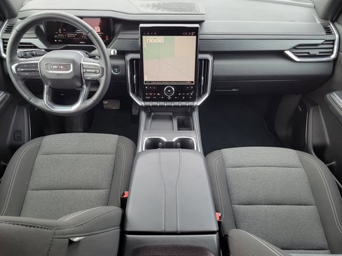 Used 2025 GMC Acadia Elevation image 15