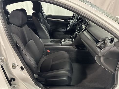 Used 2019 Honda Civic Sport image 30