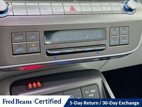 Used 2026 Hyundai Kona SEL Premium image 17