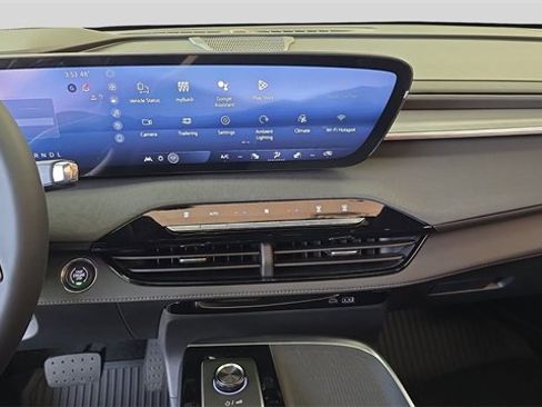 New 2026 Buick Enclave Sport Touring w/ Power Package image 21