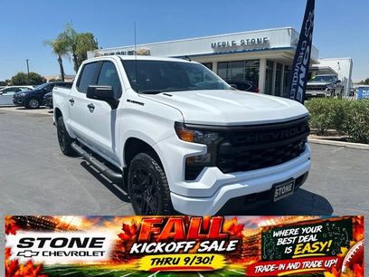 New 2026 Chevrolet Silverado 1500 Custom w/ Turbomax Blackout Package
