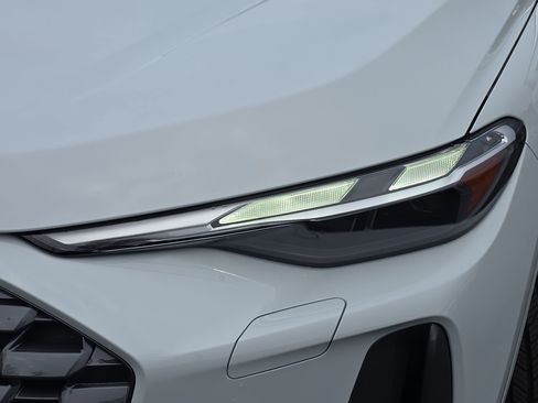 New 2025 Audi Q5 Premium image 31