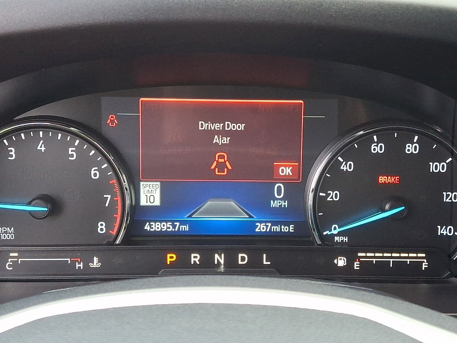 Certified 2023 Ford Explorer XLT w/ Equipment Group 202A AWD/4WD image 21