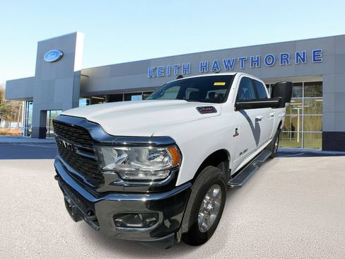 Used 2022 RAM 2500 Big Horn w/ Level 1 Equipment Group AWD/4WD image 2