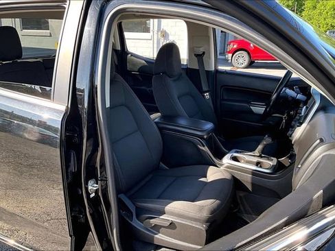 Used 2019 Chevrolet Colorado LT AWD/4WD image 7
