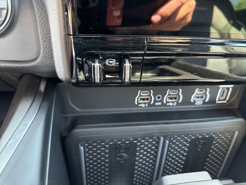 New 2025 RAM 1500 Laramie w/ Night Edition image 36