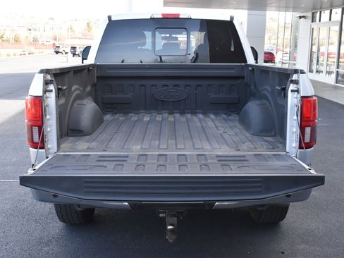 Used 2019 Ford F150 Lariat w/ Equipment Group 502A Luxury image 8