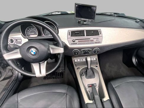 Used 2003 BMW Z4 3.0i RWD image 14