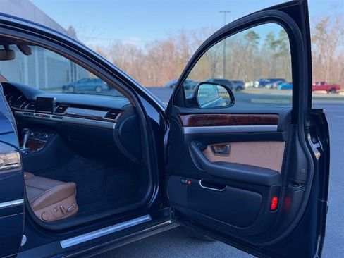 Used 2009 Audi A8 L 4.2 image 16