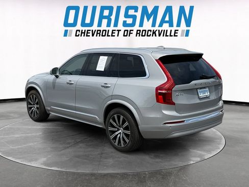 Used 2025 Volvo XC90 B5 Core AWD/4WD image 4