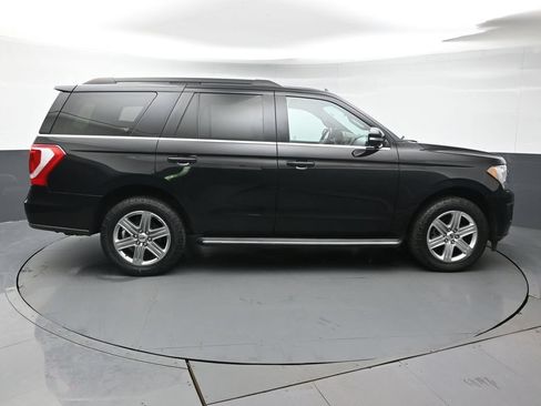 Used 2021 Ford Expedition XLT AWD/4WD image 7