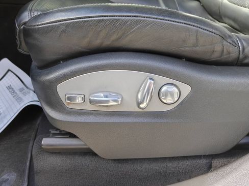 Used 2013 Porsche Cayenne Diesel AWD/4WD image 15