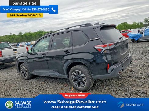 Used 2025 Subaru Forester Premium AWD/4WD image 3