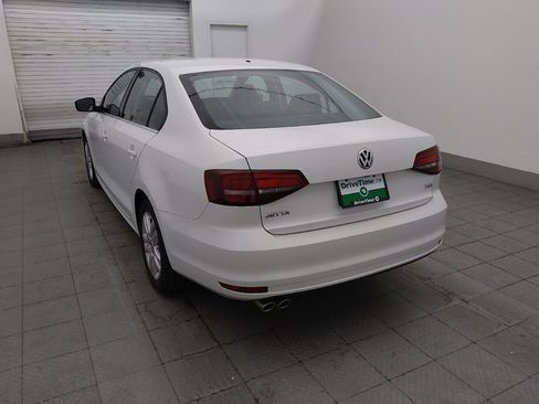Used 2017 Volkswagen Jetta S w/ Jetta S Cold Weather Package FWD image 5