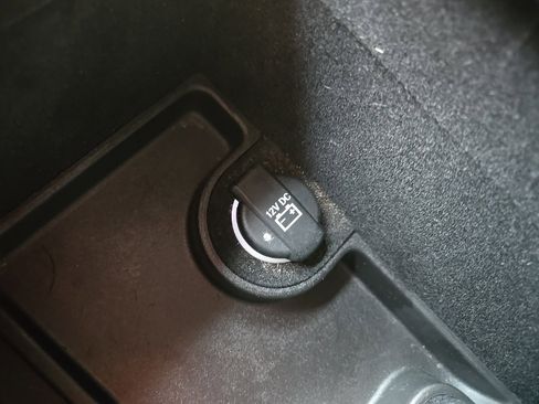 Used 2018 Dodge Charger SXT image 61